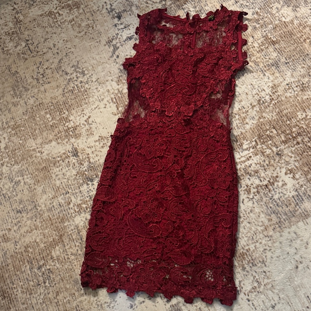 Valient Paris Short Red Lace Dress